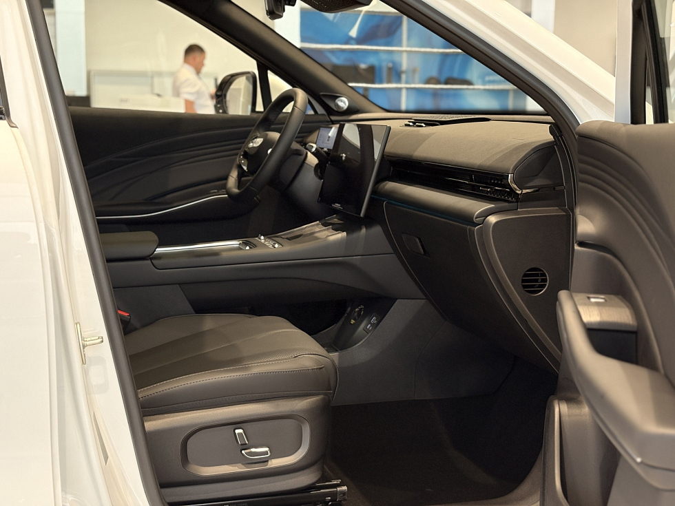 Omoda C7 Драйв, белый