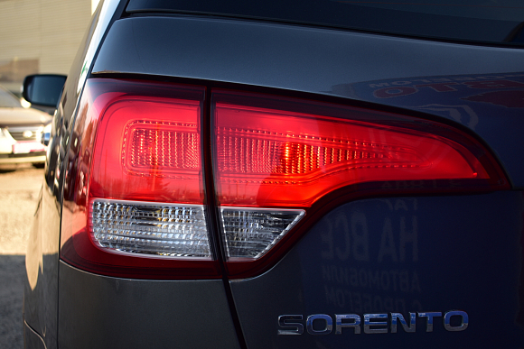 Kia Sorento New Comfort (2015), 2014 года, пробег 230000 км