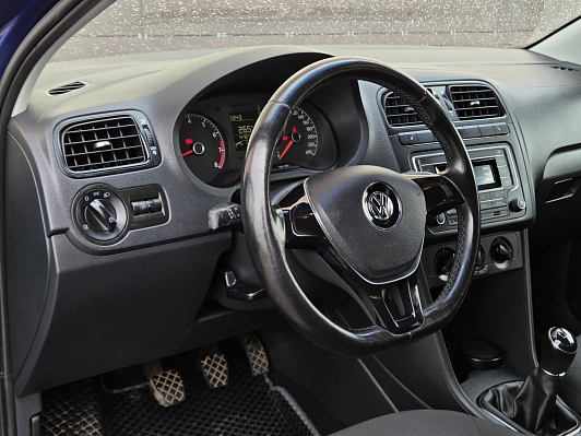Volkswagen Polo Trendline, 2017 года, пробег 147830 км