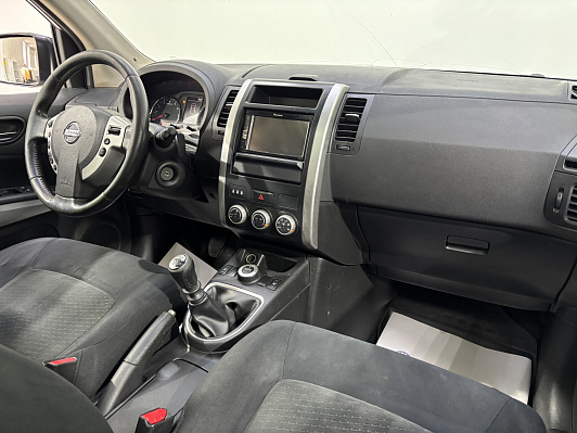 Nissan X-Trail SE Base, 2012 года, пробег 210000 км