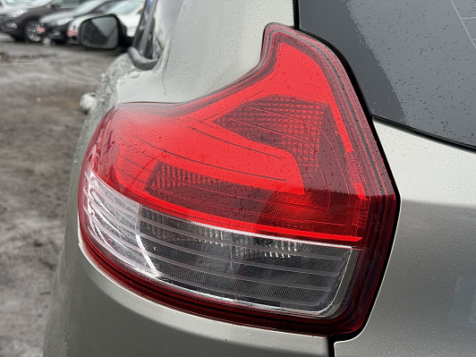 Lada (ВАЗ) XRAY Comfort, 2018 года, пробег 76800 км