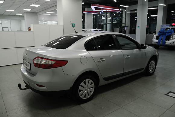 Renault Fluence, 2012 года, пробег 273000 км