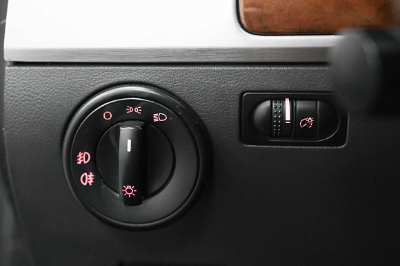 Volkswagen Touareg, 2008 года, пробег 228595 км