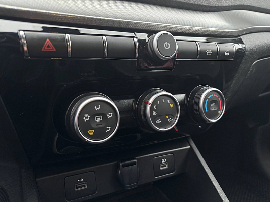 Lada (ВАЗ) Vesta Comfort Plus + P1.1 (Предсерийная), 2024 года, пробег 37700 км