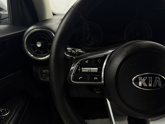 Kia Cerato Лига Европы, 2019 года, пробег 130824 км
