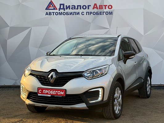 Renault Kaptur Play, 2017 года, пробег 150000 км