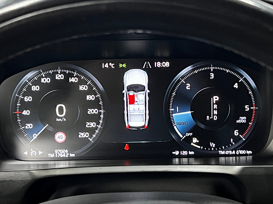 Volvo XC90, 2015 года, пробег 97023 км