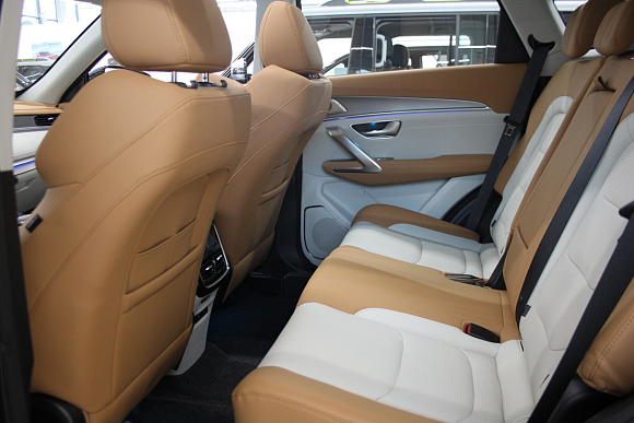 JETOUR X70 Plus Luxury, зеленый