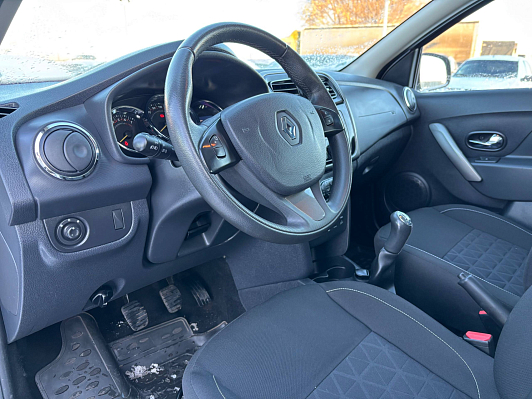 Renault Sandero Privilege, 2017 года, пробег 13949 км