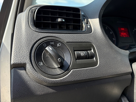 Volkswagen Polo Trendline, 2011 года, пробег 205355 км
