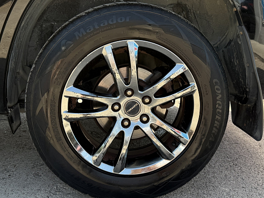 Toyota RAV4, 2011 года, пробег 196465 км