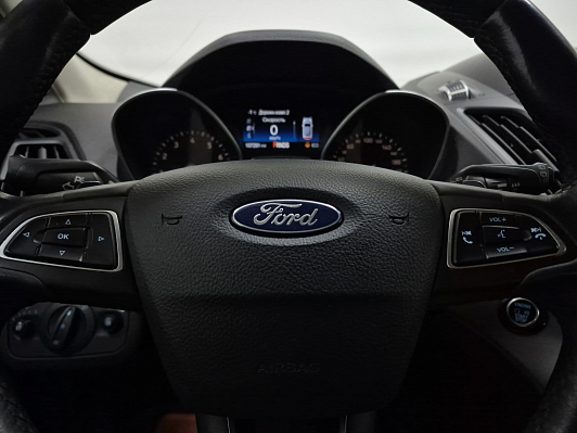 Ford Kuga Trend Plus (2017), 2018 года, пробег 107260 км