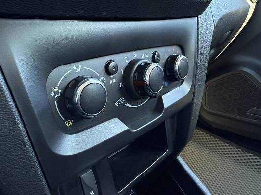 Lada (ВАЗ) XRAY Comfort, 2020 года, пробег 83000 км