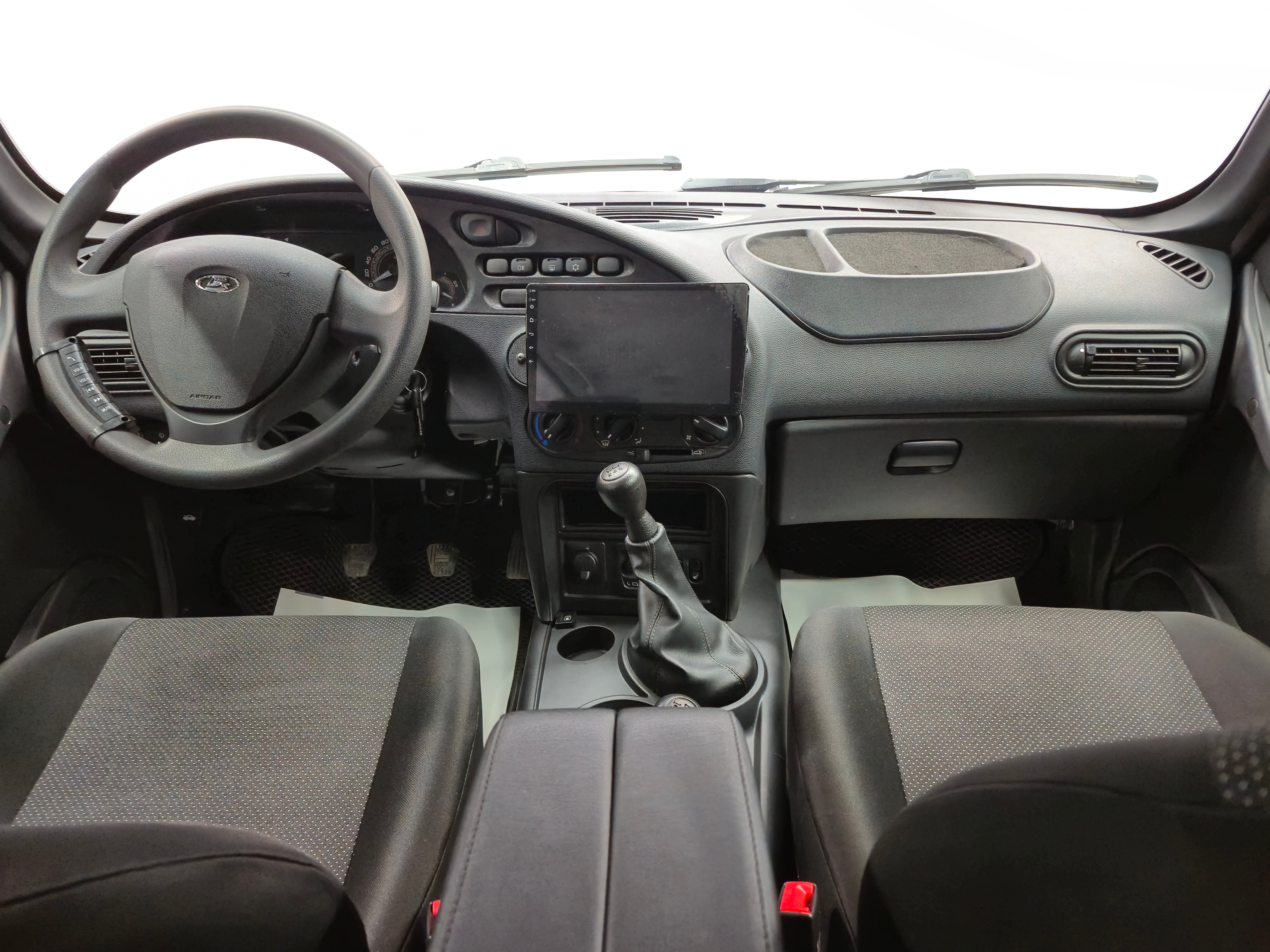 Lada (ВАЗ) Niva Travel Комфорт'24, 2024 года, пробег 12232 км