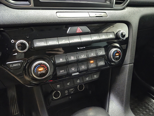 Kia Sportage Premium, 2016 года, пробег 169215 км