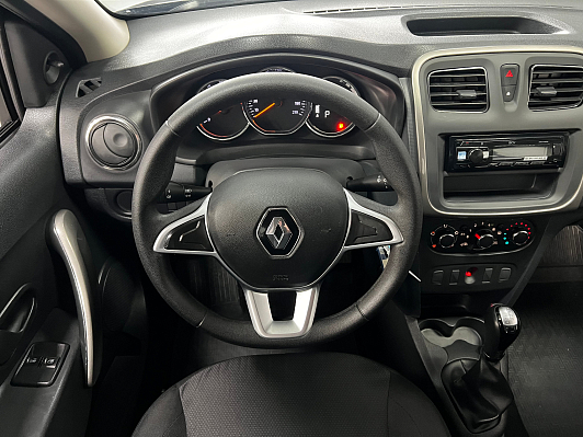 Renault Logan, 2021 года, пробег 42000 км