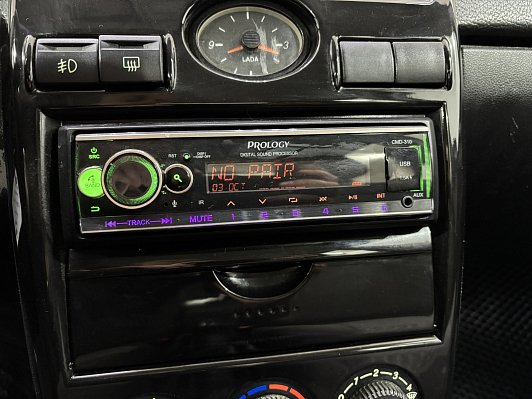 Lada (ВАЗ) Priora, 2013 года, пробег 203329 км