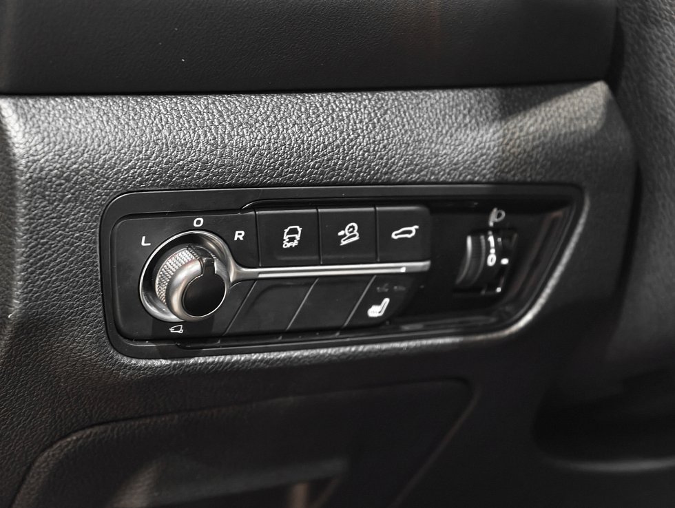 Changan CS75 Pro Техно 5 мест, серый