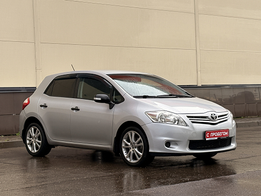 Toyota Auris, 2011 года, пробег 232507 км