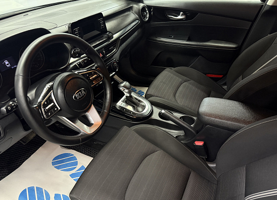 Kia Cerato Лига Европы, 2019 года, пробег 130824 км