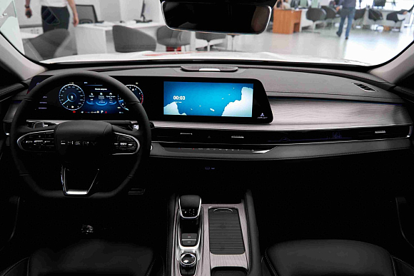 Chery Arrizo 8 Active, зеленый