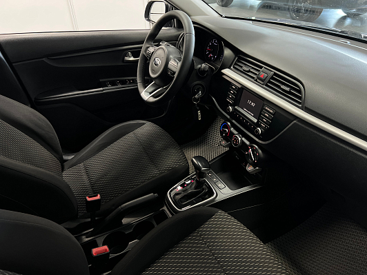 Kia Rio Comfort, 2017 года, пробег 182000 км