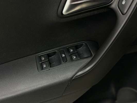 Volkswagen Polo Football Edition, 2018 года, пробег 219069 км