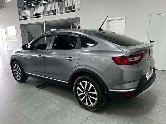 Renault Arkana Style, 2019 года, пробег 105000 км