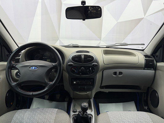 Lada (ВАЗ) Kalina, 2009 года, пробег 176907 км