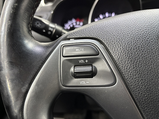 Kia Rio Luxe, 2015 года, пробег 84931 км