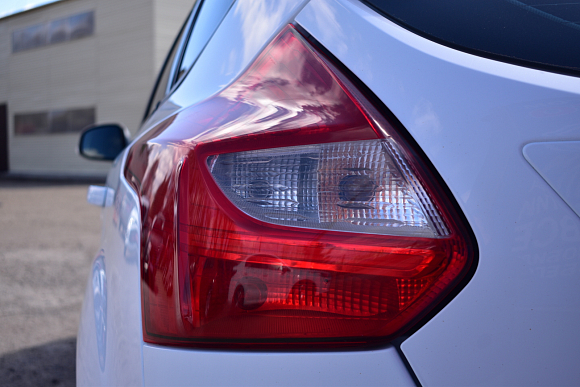 Ford Focus SYNC Edition, 2012 года, пробег 220450 км