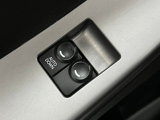 Hyundai Solaris Active, 2016 года, пробег 120000 км