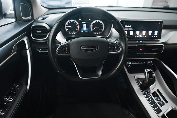 Geely Coolray Comfort, 2021 года, пробег 48000 км