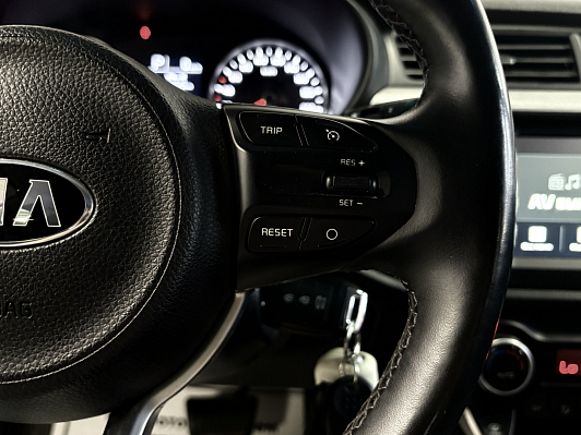 Kia Rio Лига Европы, 2019 года, пробег 79000 км