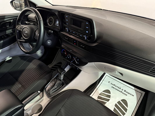 Hyundai i20 Active, 2023 года, пробег 25000 км