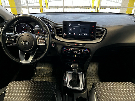 Kia Ceed, 2021 года, пробег 44069 км