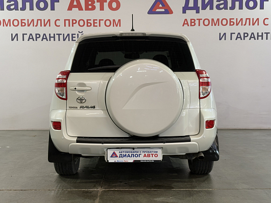 Toyota RAV4, 2012 года, пробег 170000 км