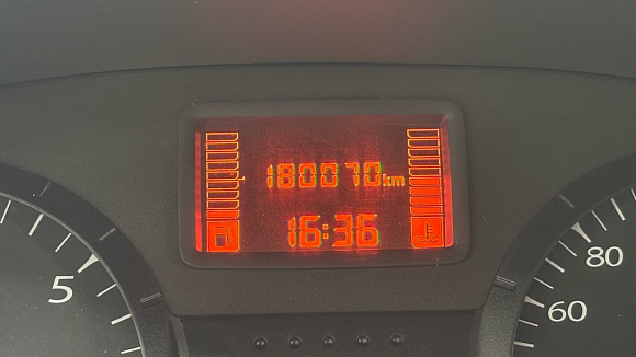 Lada (ВАЗ) Largus, 2013 года, пробег 180000 км