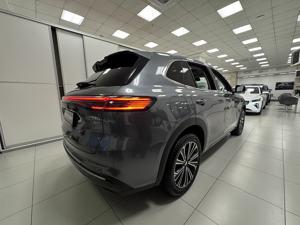 Geely EX5 EM-i Max, серый
