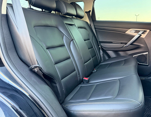 Geely Atlas Люкс + Yandex Auto, 2019 года, пробег 132736 км