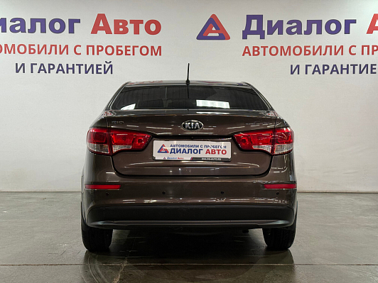 Kia Rio, 2016 года, пробег 120000 км