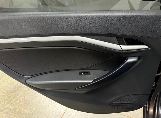 Lada (ВАЗ) Vesta Comfort, 2019 года, пробег 96359 км