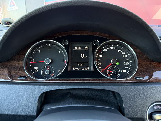 Volkswagen Passat CC, 2011 года, пробег 170207 км