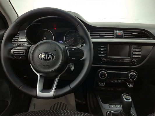 Kia Rio Luxe, 2019 года, пробег 141818 км