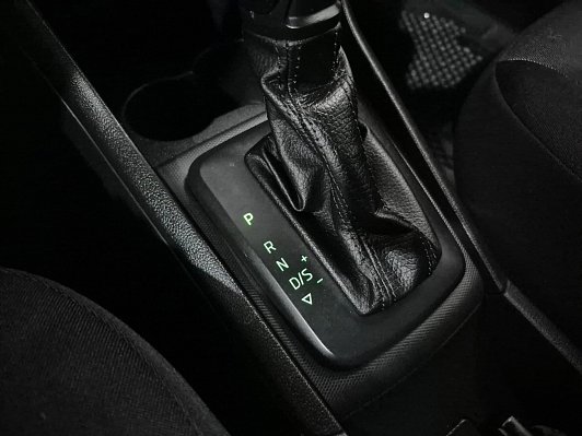 Skoda Rapid Ambition, 2015 года, пробег 134170 км