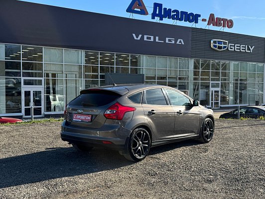 Ford Focus SYNC Edition, 2014 года, пробег 248000 км