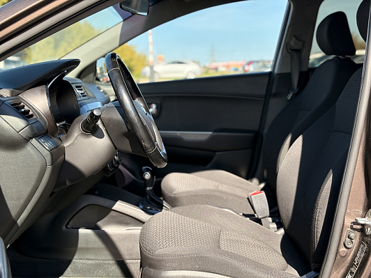 Kia Rio Luxe, 2016 года, пробег 113372 км