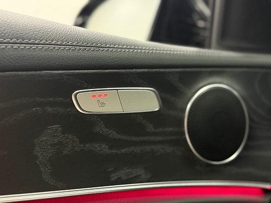 Mercedes-Benz E-Класс, 2021 года, пробег 75642 км