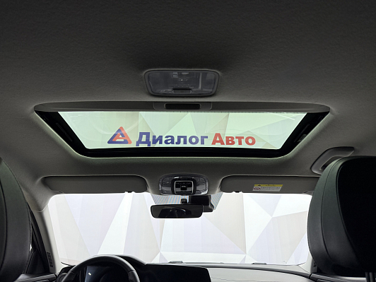 Hyundai Elantra LUX, 2023 года, пробег 76279 км
