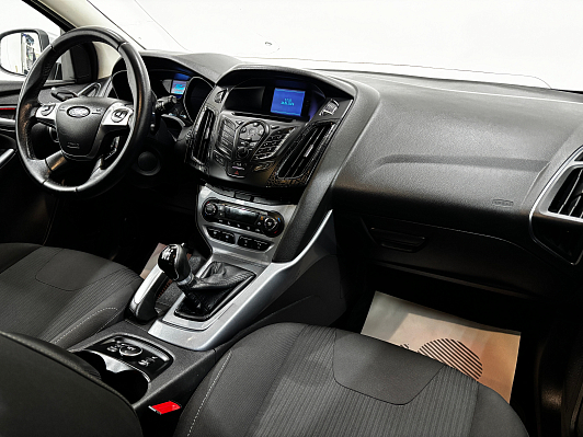Ford Focus Titanium, 2011 года, пробег 159295 км
